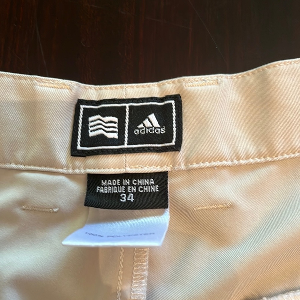 Mens Sz 34 Adidas Golf Shorts.
